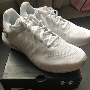 Under Armour Micro G Pursuit